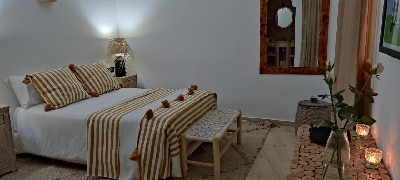 Bed and Breakfast Beldicolors Lagouassem Esterno foto